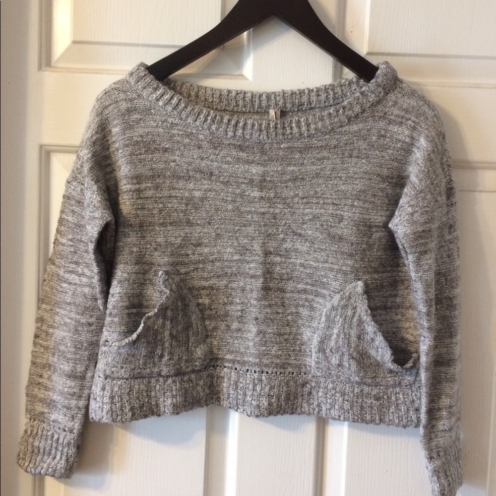 Free people boxy cropped sweater, S